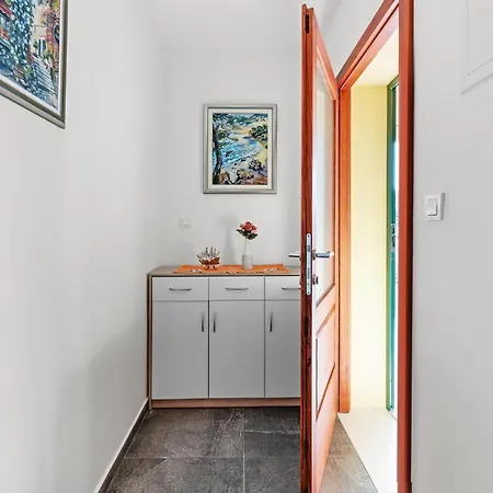 Apartamento Lovely In With Wifi Vodice
