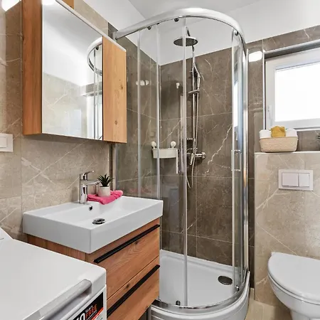 Apartamento Lovely In With Wifi