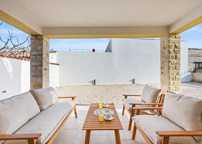 4 Bedroom Stunning In Vodice