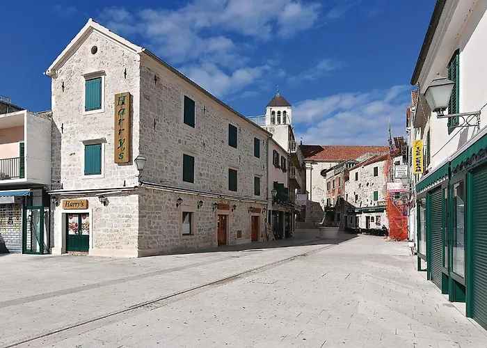 4 Bedroom Stunning In * Vodice